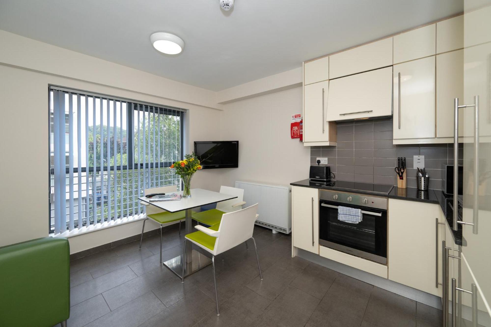 Victoria Lodge - Ucc Summer Beds Cork Bagian luar foto