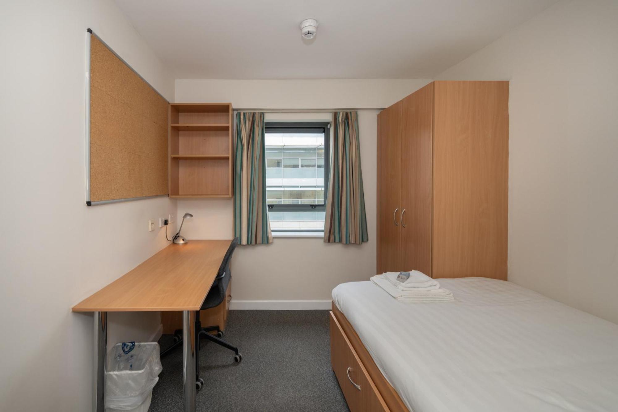 Victoria Lodge - Ucc Summer Beds Cork Bagian luar foto