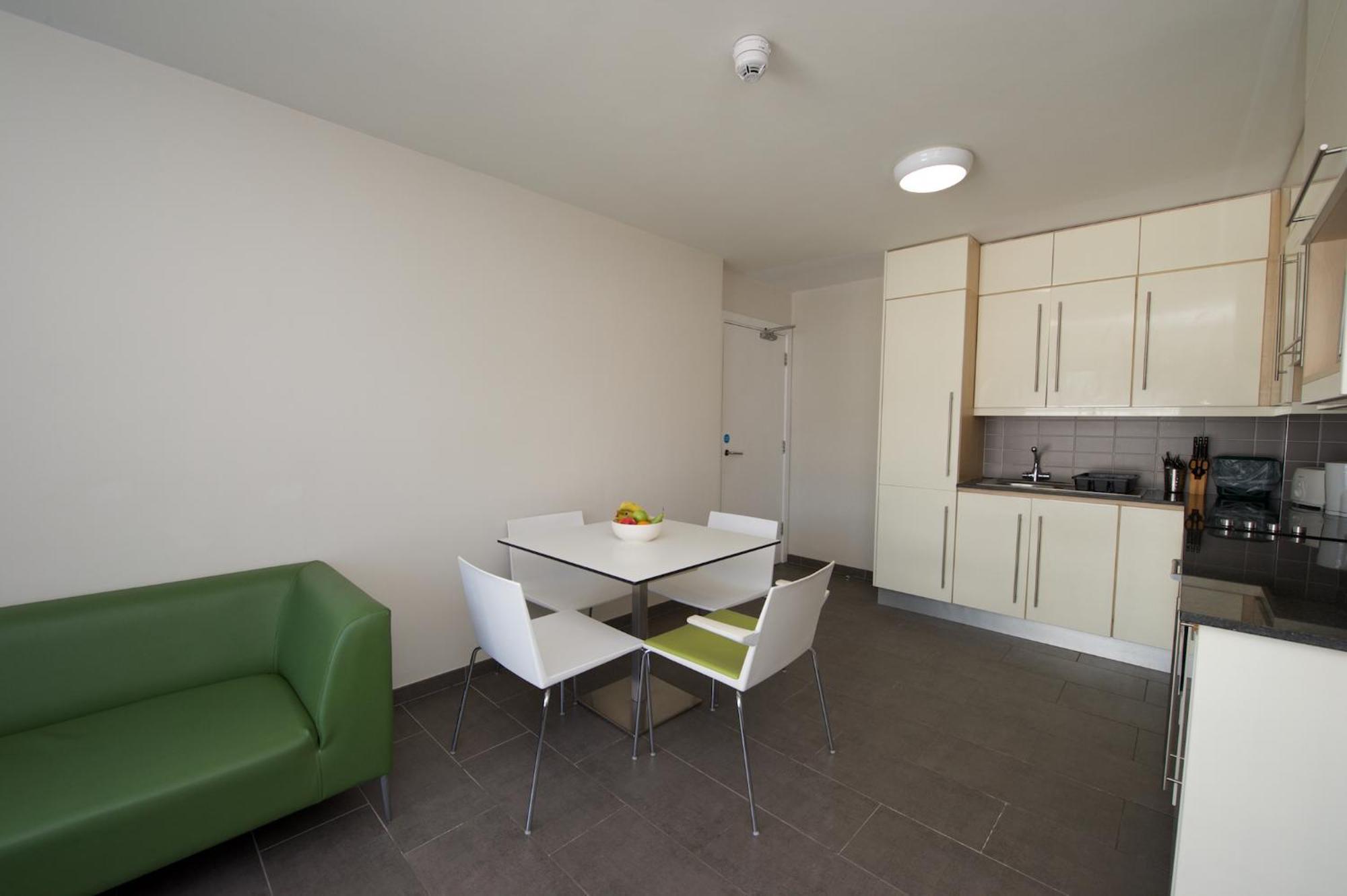 Victoria Lodge - Ucc Summer Beds Cork Bagian luar foto